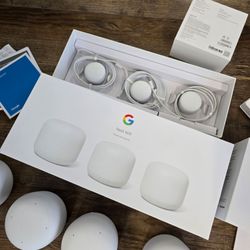 Google Nest Smart Whole Home WiFi with Google Assistant 4-Pack