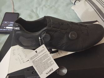 Cycle sneakers
