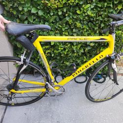 Pinarello Prince SL Road Bike