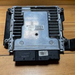 2017 Hyundai Elantra ECU 