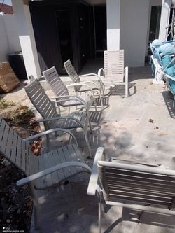 6 Patio Chairs -Free Delivery