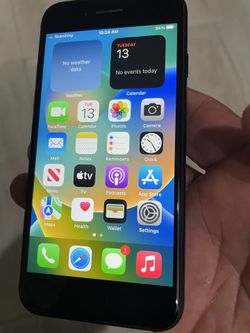 Perfect Working Condition / Back Is Cracked. Front Is Great