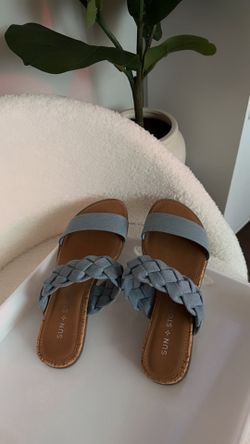 Jean sandals size 5