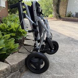 Electric light weight folding wheelchair