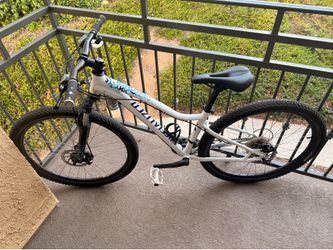 Specialized Jynx Size M