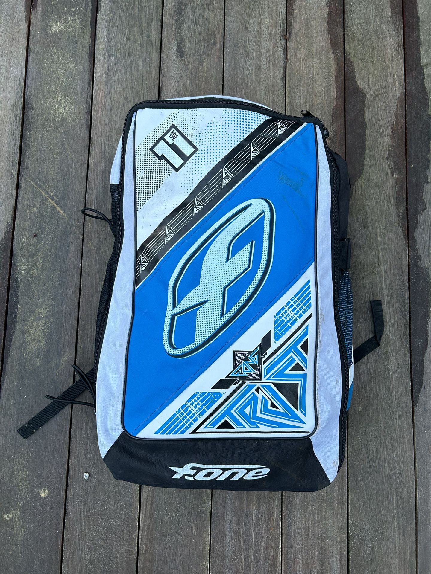 F One Trust Kiteboard Kite 11M Blue/White with Bar, and Pump