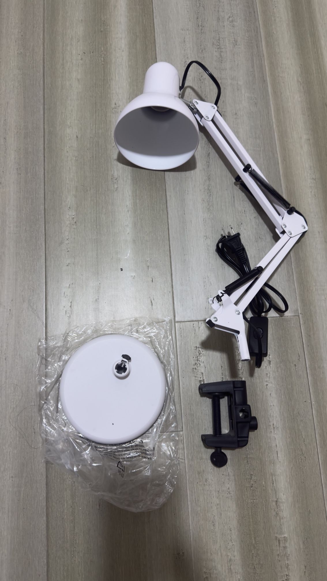 Office or manicure lamp