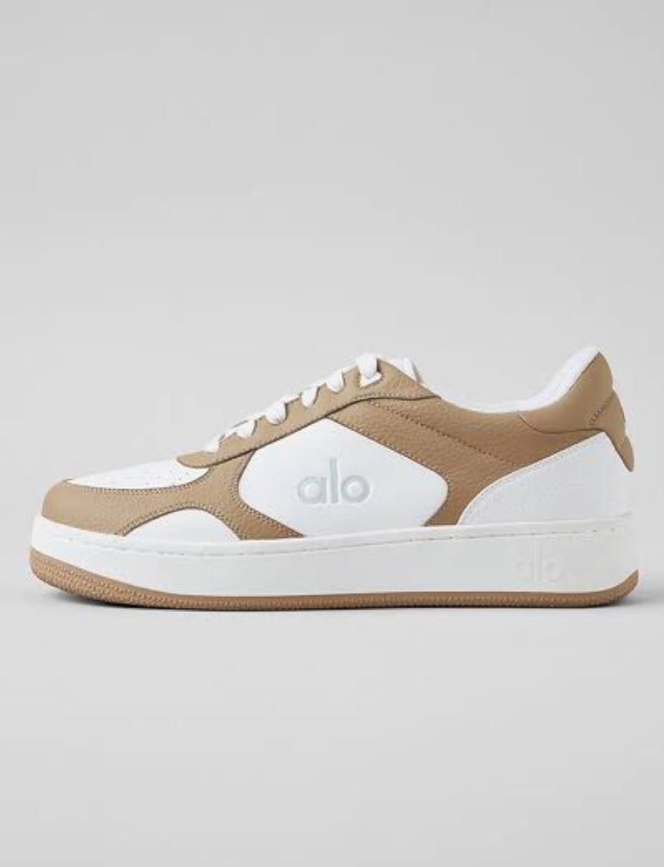 Alo sneakers