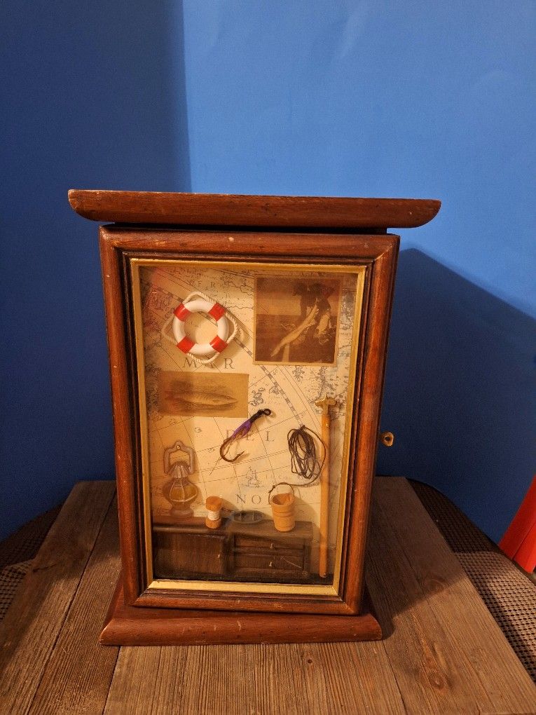 Vintage Fishing Shadow Box/Table Top Wooden Hinged/Latch to Shelf Cabnet 13"H×9"L× 9"D-$30.00
