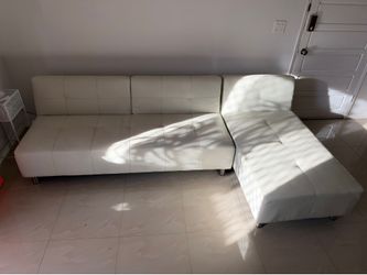 White L Shaped Sectional Couch With Chaise.