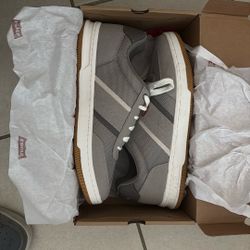 Men’s Levi’s Shoes 10.5 Size 