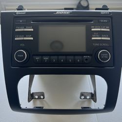 2012-2014 Nissan Altima Radio Receiver CD Player