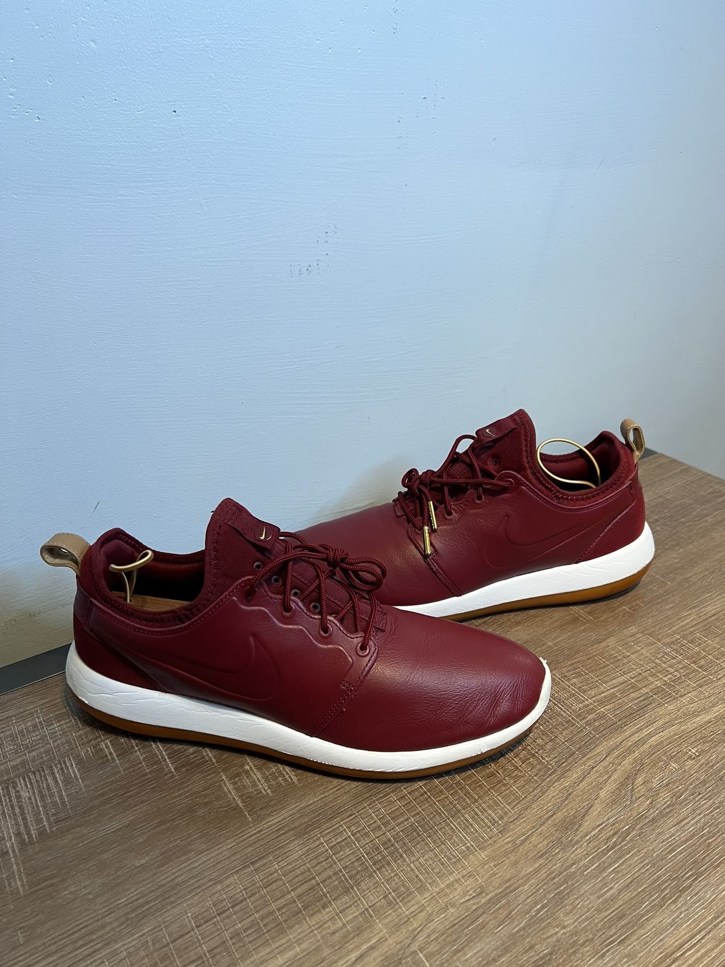 Nike roshe two leather premium hotsell