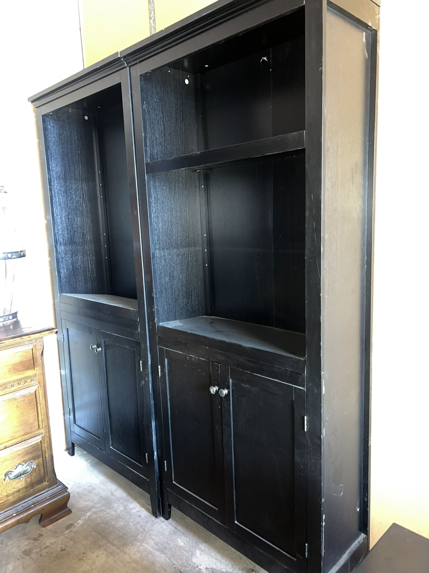 Twin 3 shelf (adjustable) cabinet + 1 self storage 
