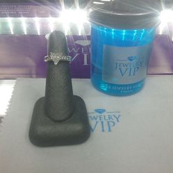 14 K.Gold Diamond Heart Ring