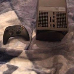 Xbox Series X - Gaming Console - 1TB SSD - Includes Xbox Wireless Controller - 4K Gaming - 120FPS - Carbon Black  