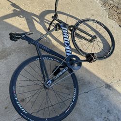 Uknown fixie “NO TRADES‼️” NOT FREE” NOT PARTING OUT”