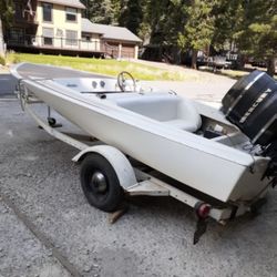 1965 Esquire Classic Ski Boat