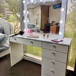 New White Vanity