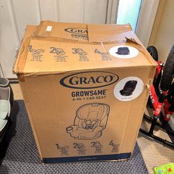 Brand New Graco carseat