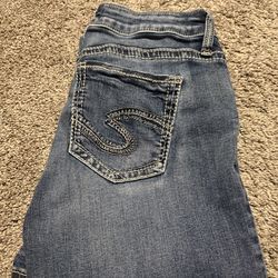 Silver jeans size 28 X 31 1/2