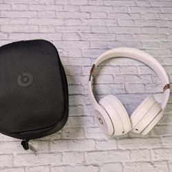 Beats Solo 4 (White/Rose Gold)