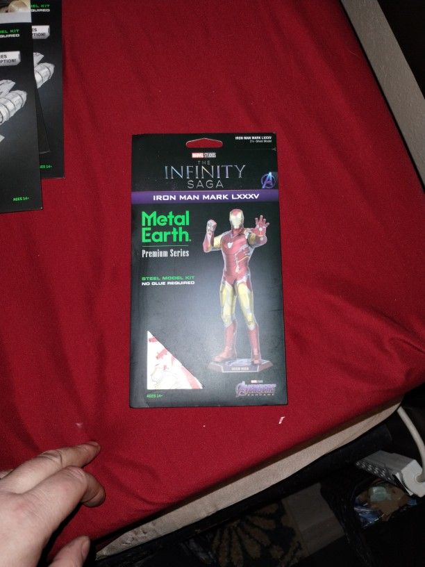 Iron Man Metal Earth Model