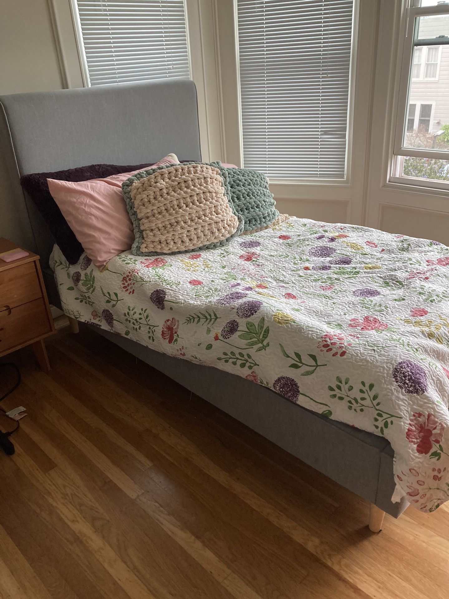 Twin Bed frame And Bunky Board 