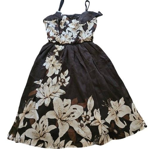 WHBM Ruffled Fit & Flare Dress w/Rope Straps Size 4 Black/White Flowers