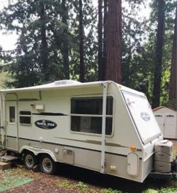 2007 Travel Star Starcraft RV trailer