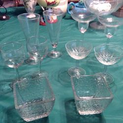 COCKTAIL  & BEER GLASSES.  SNACK HOLDERS