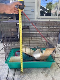 Bird/ hamster cage