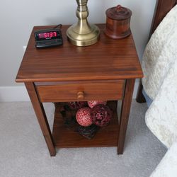 2 Solid Wood Walnut Finish End Tables/Night Stands