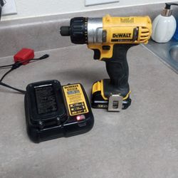 Drill Two Batteries And One Charger