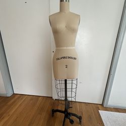 Size 2 mannequin 