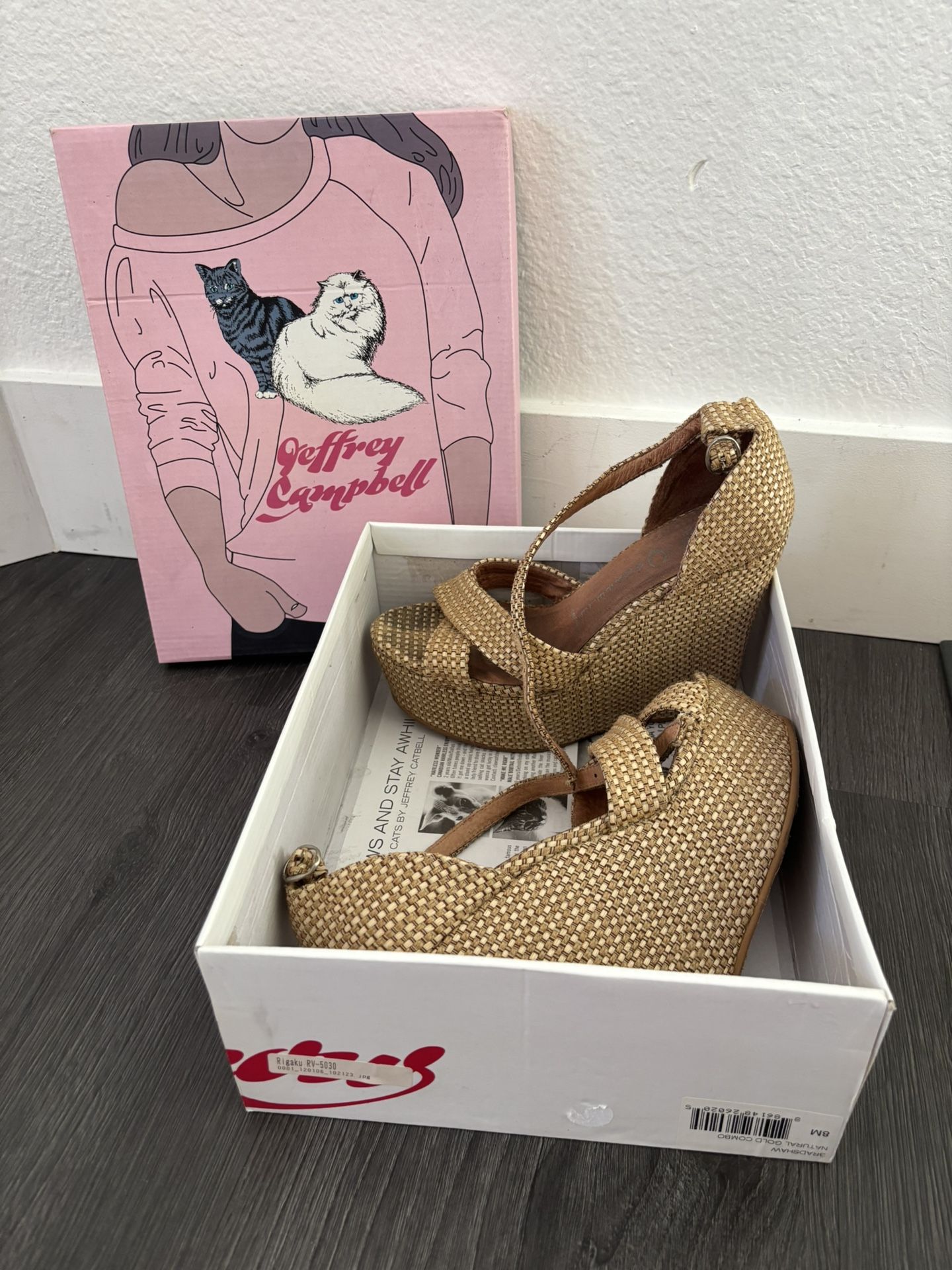 GARAGE SALE - women’s heels shoes