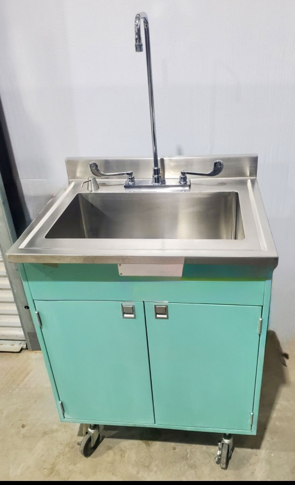 Hamilton Stainless Steel, Surgical Sink, Excellent Condition