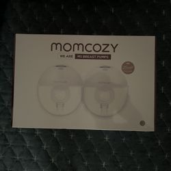 Momcozy M5 All-in-one M5 Wearable Breast Pump - Painlessly Pump