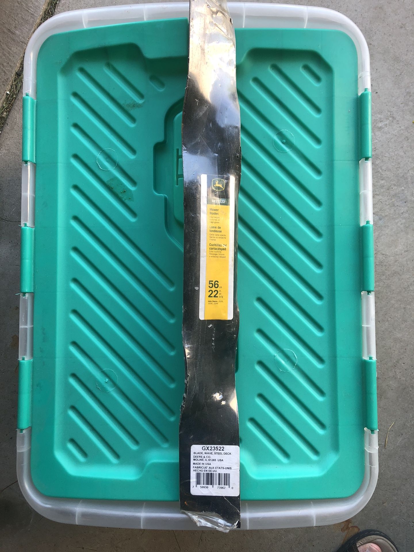 John Deere Mower Blade GX23522 JS26, JS36, JS46