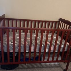 Crib With Waterproof Mattress and Two Brand new Crib Sheets