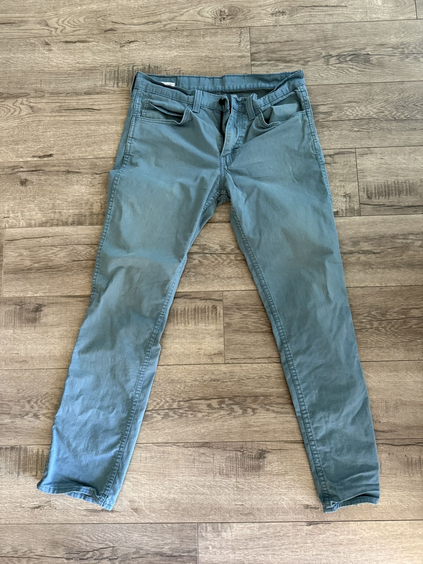 Levis 32x32 511