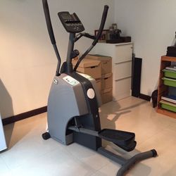 Diamondback 300 Series Elliptical $100 
