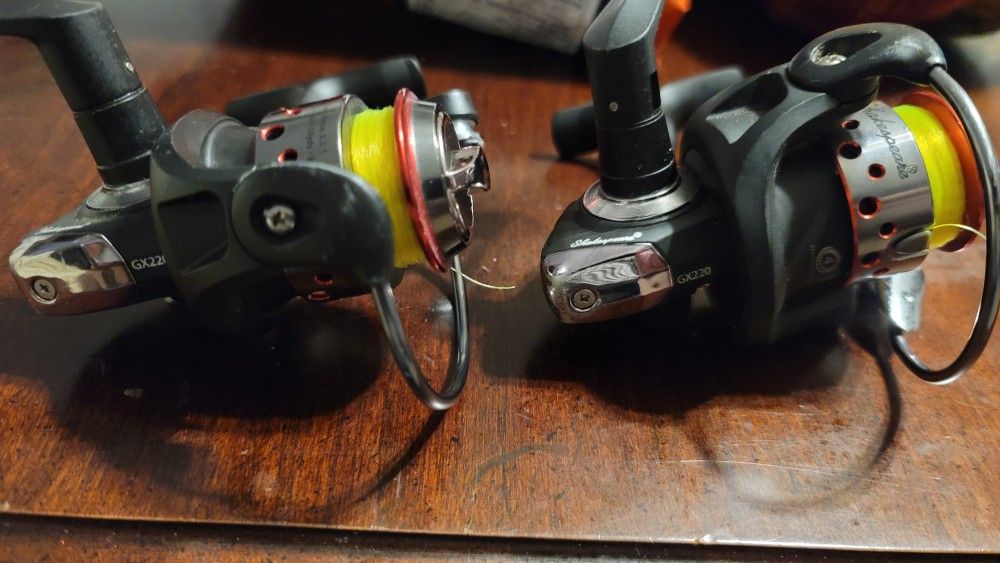 2 GX2 Ultralight Reels