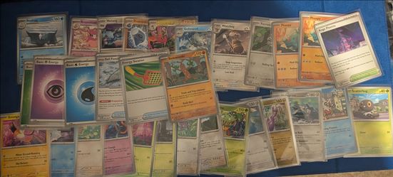 31 card pokemon lot