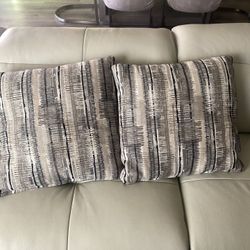 Couch Accent Pillows 