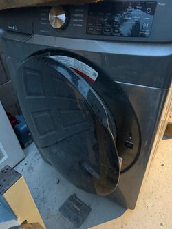 Samsung Front Load Washing Machine with Steam