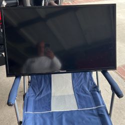 32 Inch Samsung TV