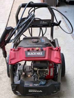 Black Max Pressure Washer – Honda Engine – 2.5 GPM – Runs Great