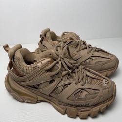 Balenciaga Authentic Track Sneaker Women's SZ 7