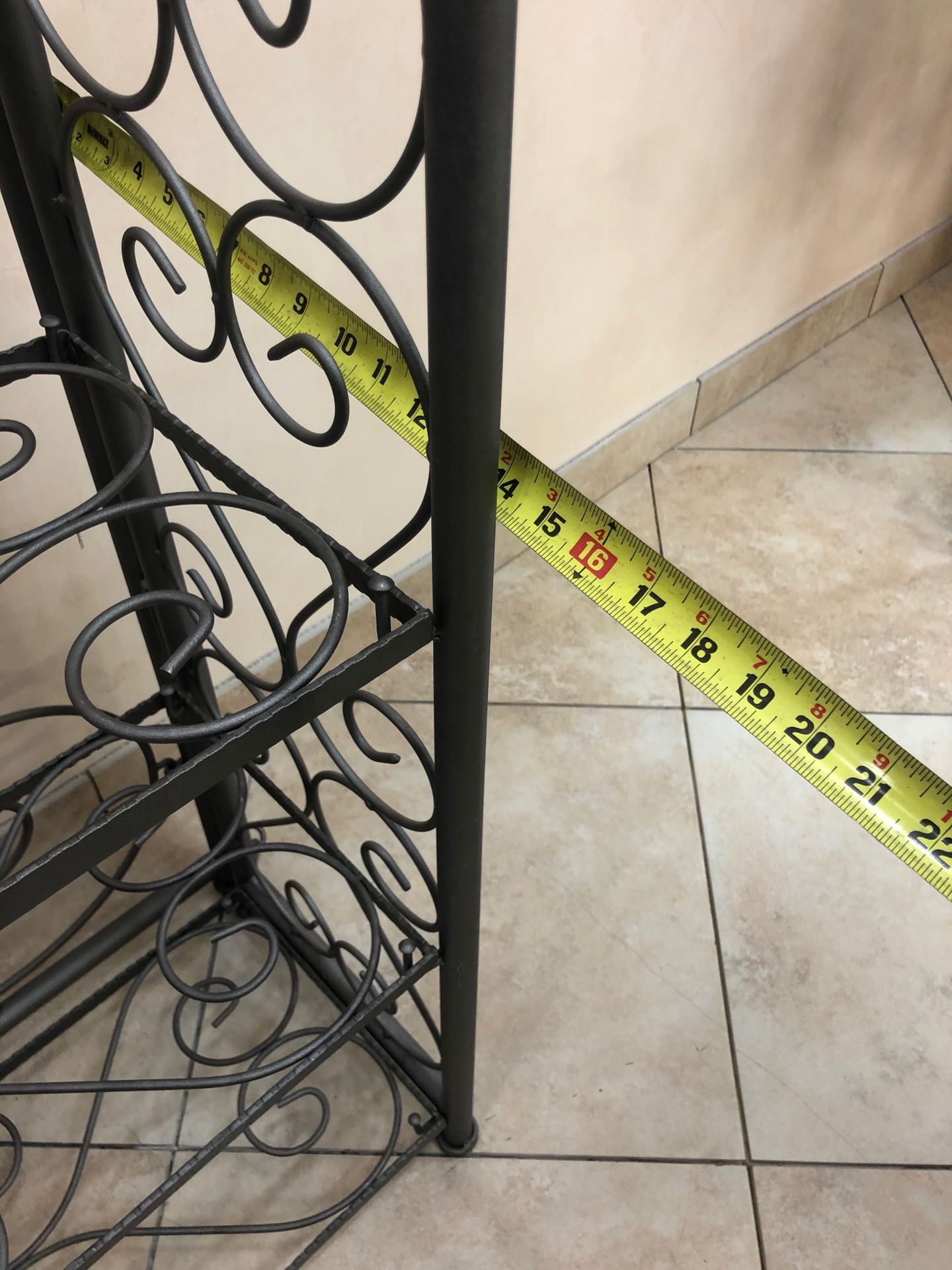 Iron rod shelve